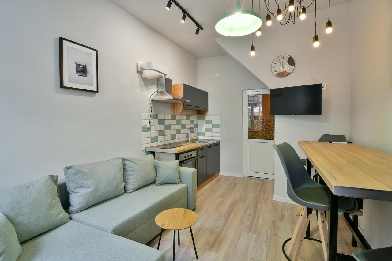 Central Flats With Parking Varna Exterior photo